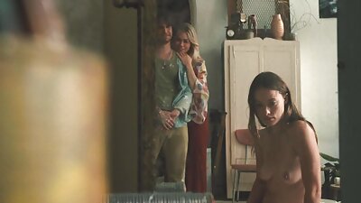 Esposa espanhola amadora que gosta video sexo dois homens de exibições para o marido