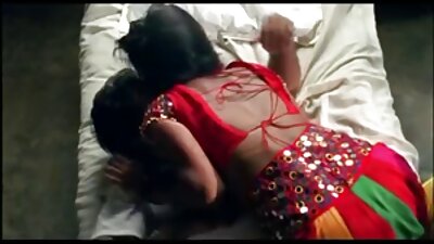 Casal videos de sexo entre lesbicas amador quente tendo oral & amp; sexo anal no sofá