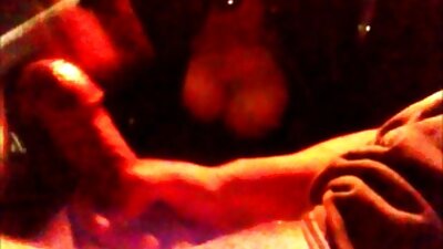Loira encalhada fodida por mecânico video geisy arruda fazendo sexo